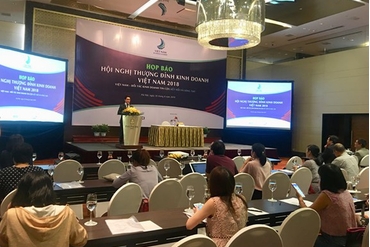 2018年越南经商峰会吸引1200多家世界各国企业前来参加