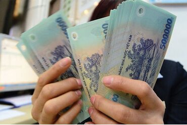 经两日“神愁鬼哭”的红盘后，各大盘股的市盈率（P/E）涨跌如何？