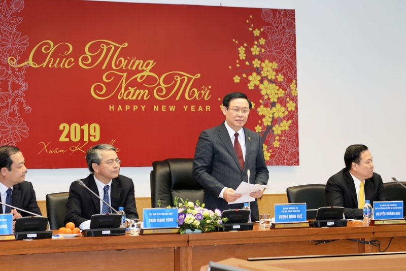 越南政府副总理王廷惠：VNPT需为2019年底首次公开募股做好准备