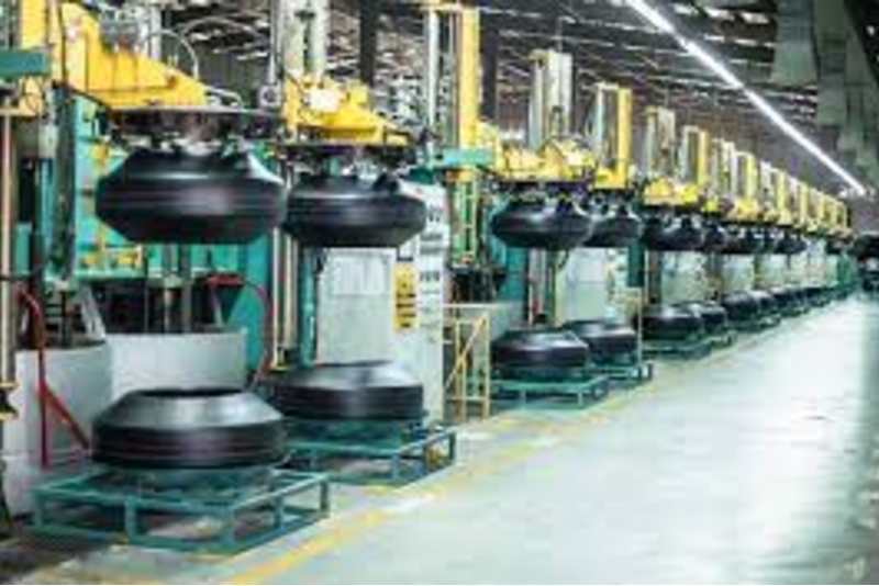 BẢN TIN THỊ TRƯỜNG NGÀY 26/08/2020: ĐẾN LƯỢT DẦU KHÍ VÀ KHU CÔNG NGHIỆP NỔI SÓNG, VNINDEX ĐÓNG CỬA SÁT MỐC THAM CHIẾU