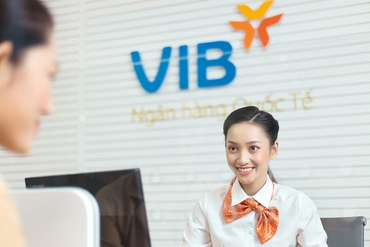 越南VIB银行向员工发放价值1750亿越盾的红利股