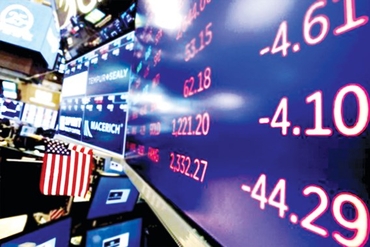 BẢN TIN THỊ TRƯỜNG NGÀY 13/11/2019: Áp lực bán tăng mạnh tại nhóm Bluechips, Vn-Index đảo chiều giảm gần 6 điểm