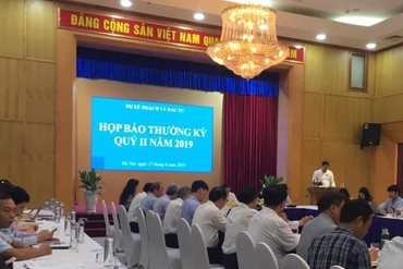 "Khả năng Mỹ áp thuế trừng phạt Việt Nam là chưa có"