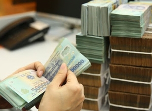 Gò bó với trần tăng trưởng tín dụng