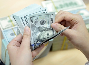 GÓC NHÌN CHUYÊN GIA: CHIẾN TRANH THƯƠNG MẠI MỸ TRUNG TÁC ĐỘNG NHƯ THẾ NÀO ĐẾN TỶ GIÁ Ở VIỆT NAM?