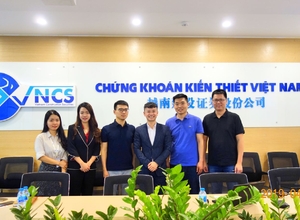 中国证券时报记者团到访越南揭秘三大投资热点，越南建设证券成为首个访问对象